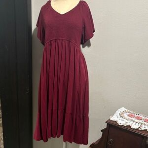 Chic Burgundy Midi Dress